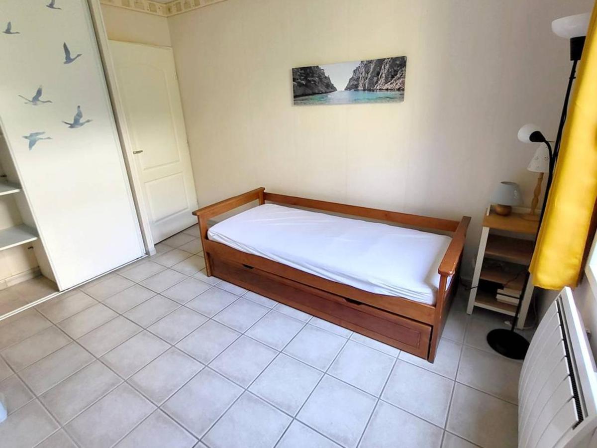 T3 Climatise Avec Jardin, Parking Prive, A 400M De La Plage Et Commerces - Fr-1-316-230 Six-Fours-les-Plages Kültér fotó